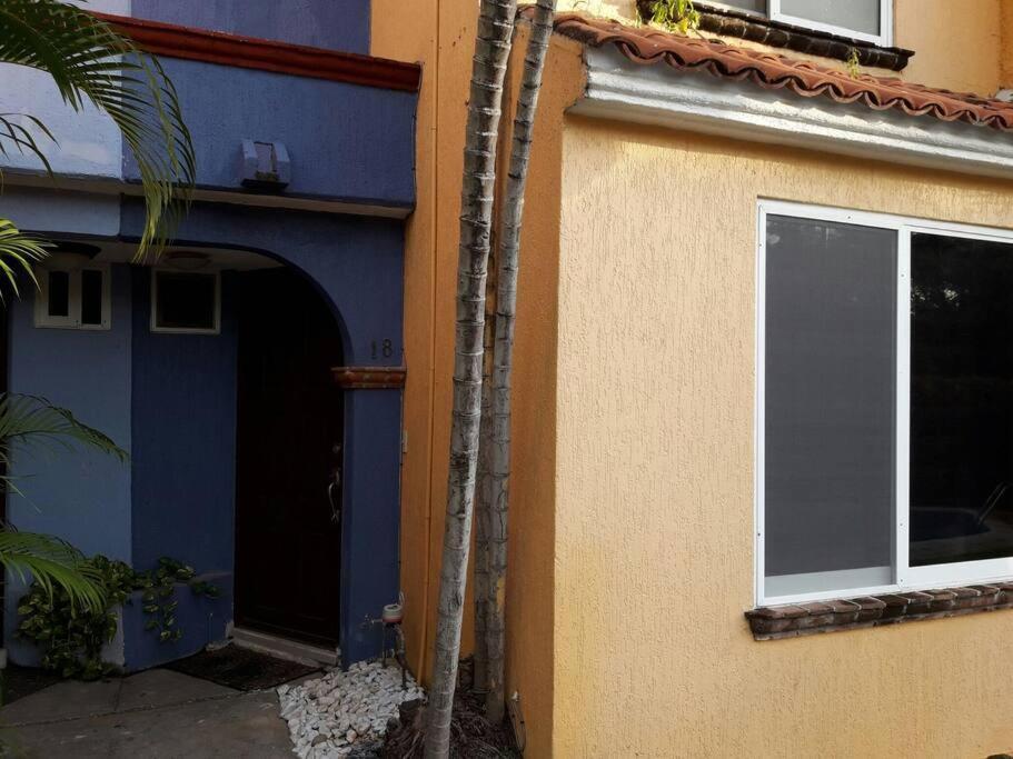 Appartement Cozy Townhouse In Great Location à Cancún Extérieur photo