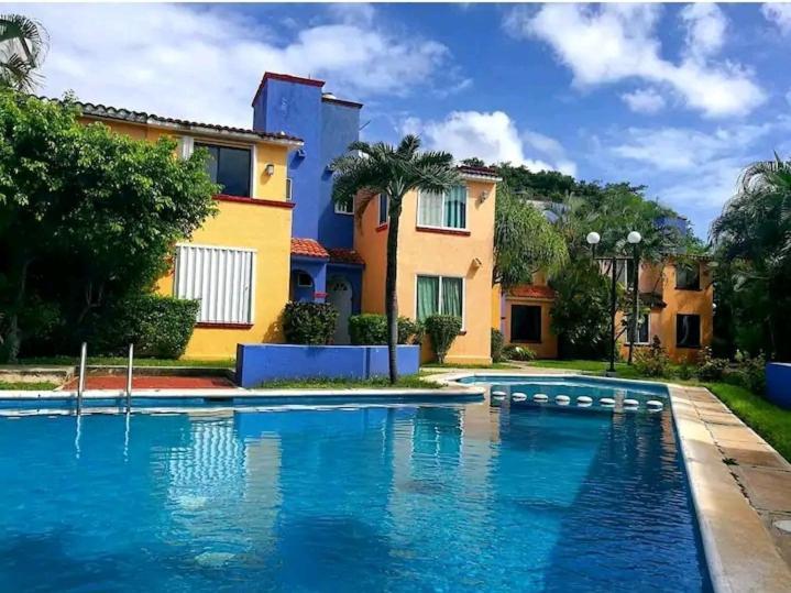 Appartement Cozy Townhouse In Great Location à Cancún Extérieur photo